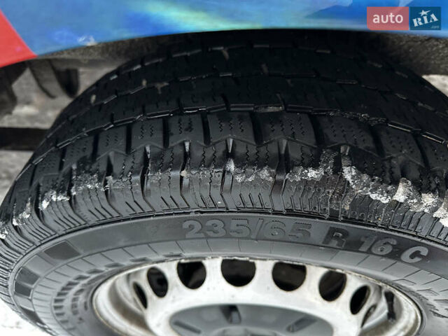 Серый Мерседес Sprinter, объемом двигателя 3 л и пробегом 470 тыс. км за 30000 $, фото 25 на Automoto.ua