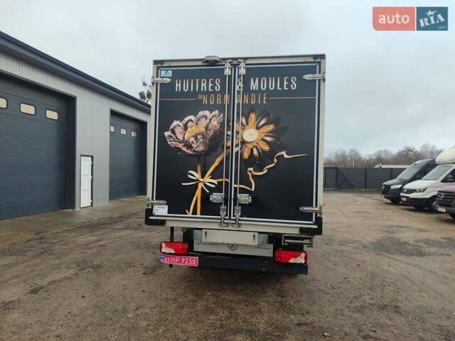 Серый Мерседес Sprinter, объемом двигателя 3 л и пробегом 248 тыс. км за 37900 $, фото 8 на Automoto.ua