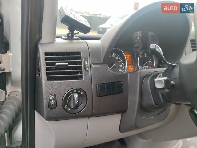 Серый Мерседес Sprinter, объемом двигателя 3 л и пробегом 248 тыс. км за 37900 $, фото 22 на Automoto.ua