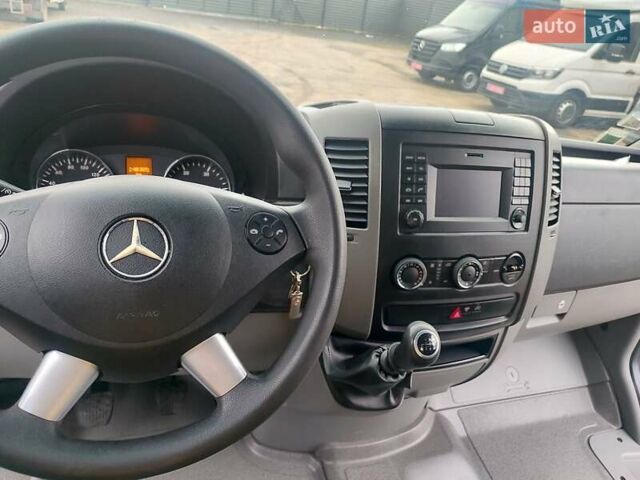 Серый Мерседес Sprinter, объемом двигателя 3 л и пробегом 248 тыс. км за 37900 $, фото 19 на Automoto.ua