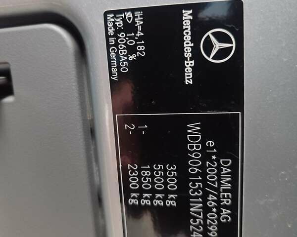 Серый Мерседес Sprinter, объемом двигателя 3 л и пробегом 248 тыс. км за 37900 $, фото 26 на Automoto.ua