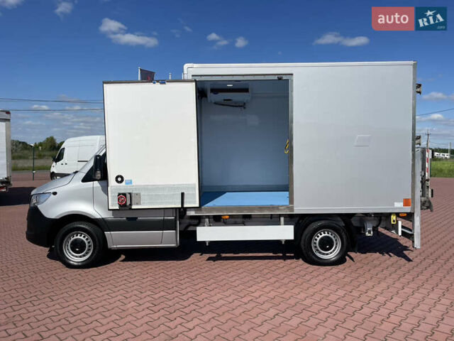 Сірий Мерседес Sprinter, об'ємом двигуна 2.1 л та пробігом 332 тис. км за 27750 $, фото 4 на Automoto.ua