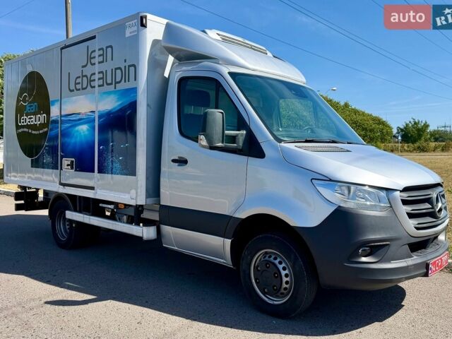 Сірий Мерседес Sprinter, об'ємом двигуна 2.2 л та пробігом 277 тис. км за 32950 $, фото 1 на Automoto.ua