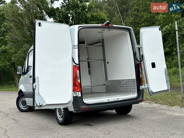 Серый Мерседес Sprinter, объемом двигателя 2.2 л и пробегом 201 тыс. км за 25500 $, фото 21 на Automoto.ua