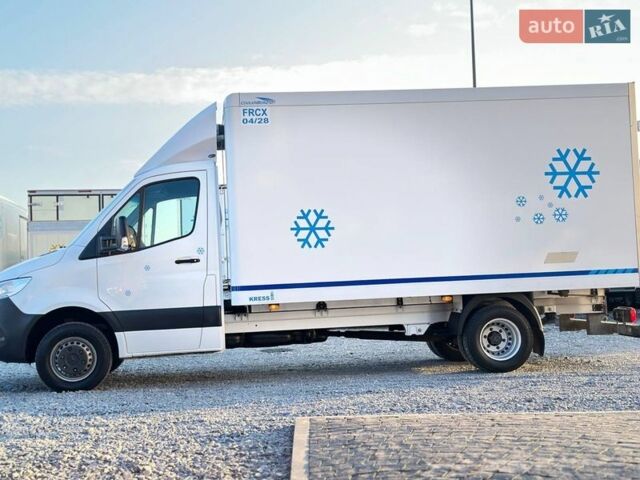 Серый Мерседес Sprinter, объемом двигателя 2.2 л и пробегом 179 тыс. км за 34900 $, фото 11 на Automoto.ua