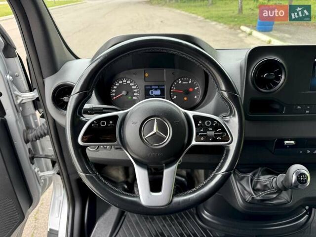 Серый Мерседес Sprinter, объемом двигателя 2.2 л и пробегом 201 тыс. км за 24000 $, фото 40 на Automoto.ua