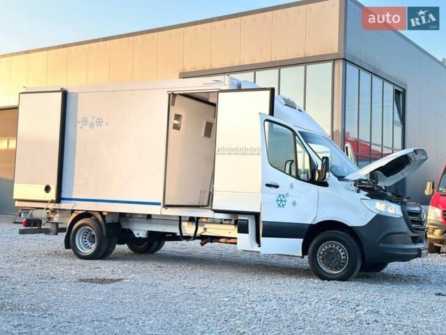 Серый Мерседес Sprinter, объемом двигателя 2.2 л и пробегом 179 тыс. км за 34900 $, фото 17 на Automoto.ua