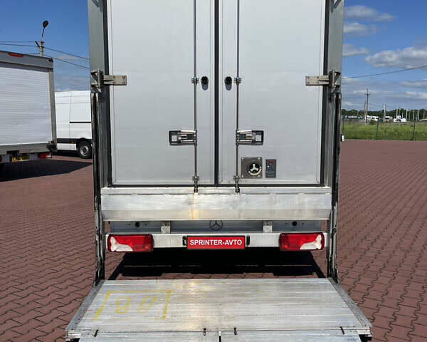 Сірий Мерседес Sprinter, об'ємом двигуна 2.1 л та пробігом 332 тис. км за 27750 $, фото 8 на Automoto.ua