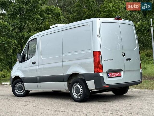 Серый Мерседес Sprinter, объемом двигателя 2.2 л и пробегом 201 тыс. км за 25500 $, фото 7 на Automoto.ua