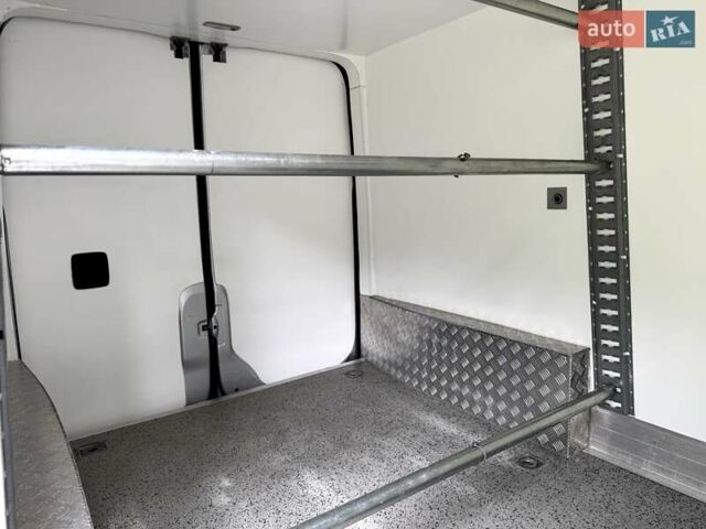 Серый Мерседес Sprinter, объемом двигателя 2.2 л и пробегом 201 тыс. км за 25500 $, фото 26 на Automoto.ua