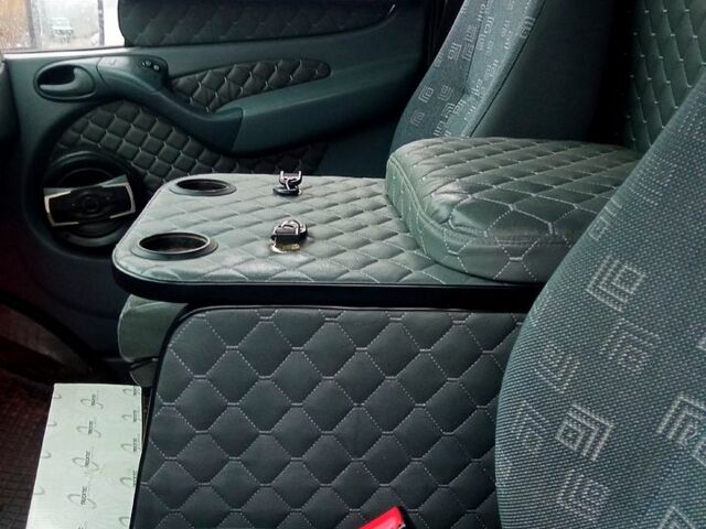 Сірий Мерседес Sprinter, об'ємом двигуна 2.2 л та пробігом 340 тис. км за 13500 $, фото 9 на Automoto.ua