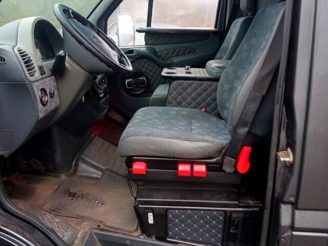 Сірий Мерседес Sprinter, об'ємом двигуна 2.2 л та пробігом 340 тис. км за 13500 $, фото 7 на Automoto.ua