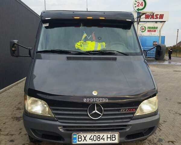 Серый Мерседес Sprinter, объемом двигателя 2.2 л и пробегом 318 тыс. км за 16800 $, фото 6 на Automoto.ua