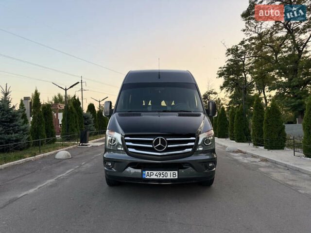 Сірий Мерседес Sprinter, об'ємом двигуна 2.14 л та пробігом 325 тис. км за 30000 $, фото 2 на Automoto.ua
