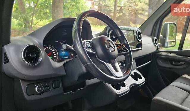 Серый Мерседес Sprinter, объемом двигателя 2.2 л и пробегом 340 тыс. км за 25700 $, фото 29 на Automoto.ua