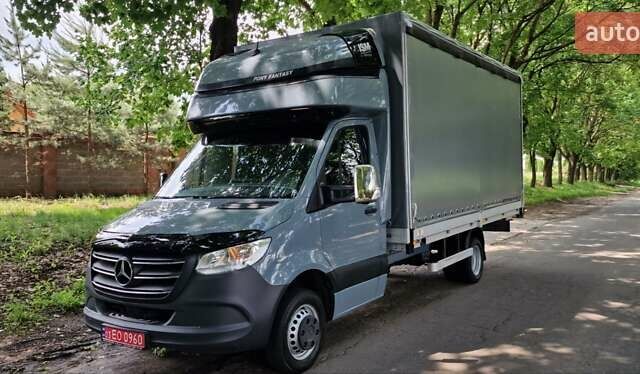 Серый Мерседес Sprinter, объемом двигателя 2.2 л и пробегом 340 тыс. км за 25700 $, фото 5 на Automoto.ua