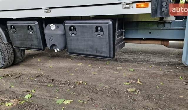 Серый Мерседес Sprinter, объемом двигателя 2.2 л и пробегом 340 тыс. км за 25700 $, фото 21 на Automoto.ua