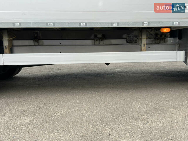 Сірий Мерседес Sprinter, об'ємом двигуна 2.2 л та пробігом 206 тис. км за 32999 $, фото 8 на Automoto.ua