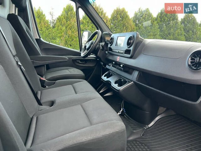 Сірий Мерседес Sprinter, об'ємом двигуна 2.2 л та пробігом 206 тис. км за 32999 $, фото 27 на Automoto.ua