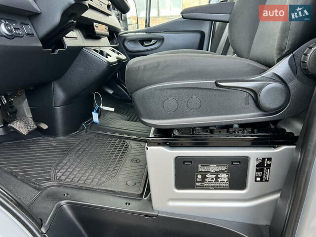 Сірий Мерседес Sprinter, об'ємом двигуна 2.2 л та пробігом 206 тис. км за 32999 $, фото 19 на Automoto.ua