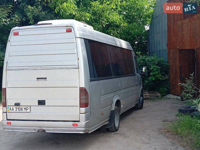 Серый Мерседес Sprinter, объемом двигателя 2.87 л и пробегом 700 тыс. км за 8500 $, фото 5 на Automoto.ua