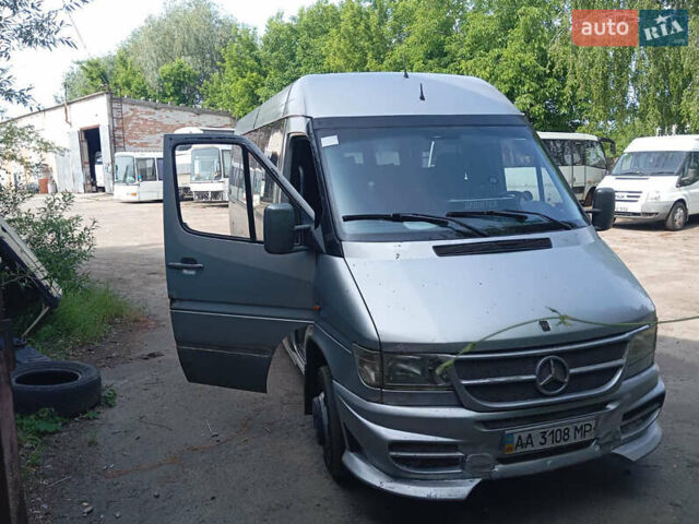 Серый Мерседес Sprinter, объемом двигателя 2.87 л и пробегом 700 тыс. км за 8500 $, фото 6 на Automoto.ua