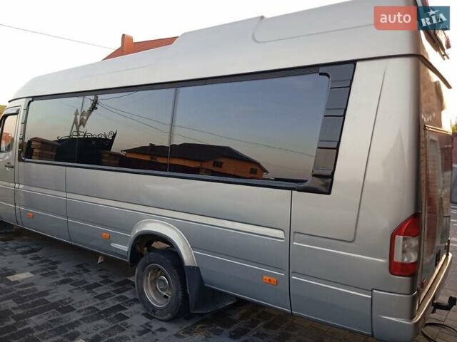Сірий Мерседес Sprinter, об'ємом двигуна 2.69 л та пробігом 550 тис. км за 26500 $, фото 4 на Automoto.ua