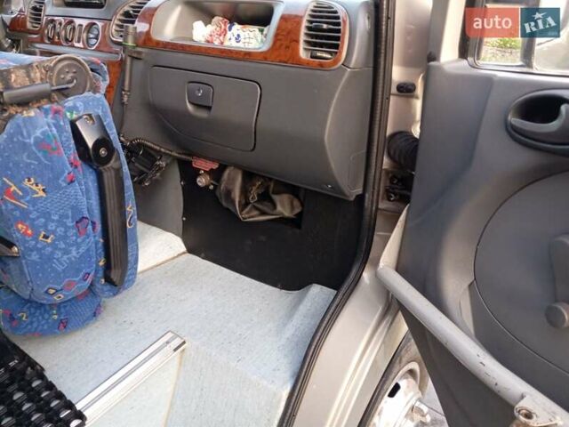 Сірий Мерседес Sprinter, об'ємом двигуна 2.69 л та пробігом 550 тис. км за 26500 $, фото 12 на Automoto.ua