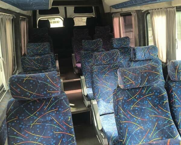 Серый Мерседес Sprinter, объемом двигателя 2.7 л и пробегом 150 тыс. км за 22500 $, фото 10 на Automoto.ua