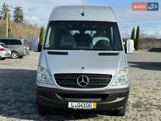 Мерседес Sprinter 2009 в Староконстантинов на Automoto.ua Серый Мерседес Sprinter, объемом двигателя 2.99 л и пробегом 359 тыс. км за 37500 $, фото 4 на Automoto.ua