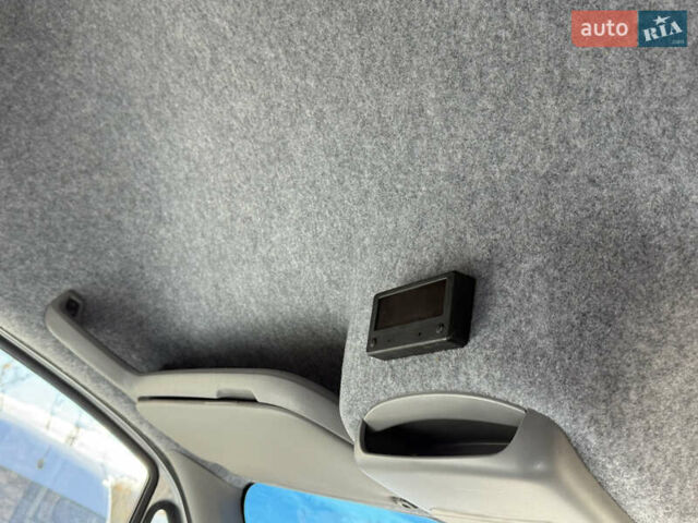 Мерседес Sprinter 2009 в Староконстантинов на Automoto.ua Серый Мерседес Sprinter, объемом двигателя 2.99 л и пробегом 359 тыс. км за 37500 $, фото 16 на Automoto.ua