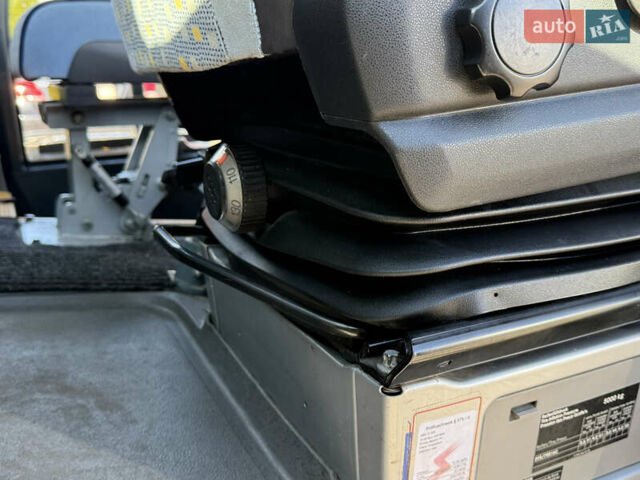 Мерседес Sprinter 2009 в Староконстантинов на Automoto.ua Серый Мерседес Sprinter, объемом двигателя 2.99 л и пробегом 359 тыс. км за 37500 $, фото 7 на Automoto.ua