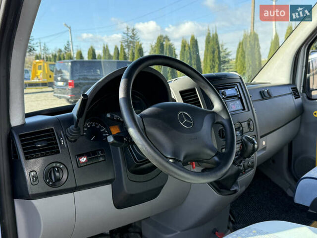 Мерседес Sprinter 2009 в Староконстантинов на Automoto.ua Серый Мерседес Sprinter, объемом двигателя 2.99 л и пробегом 359 тыс. км за 37500 $, фото 9 на Automoto.ua
