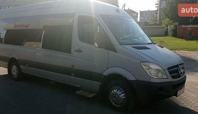 Сірий Мерседес Sprinter, об'ємом двигуна 2.3 л та пробігом 400 тис. км за 23900 $, фото 5 на Automoto.ua