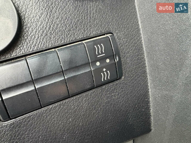 Серый Мерседес Sprinter, объемом двигателя 3 л и пробегом 388 тыс. км за 29900 $, фото 23 на Automoto.ua