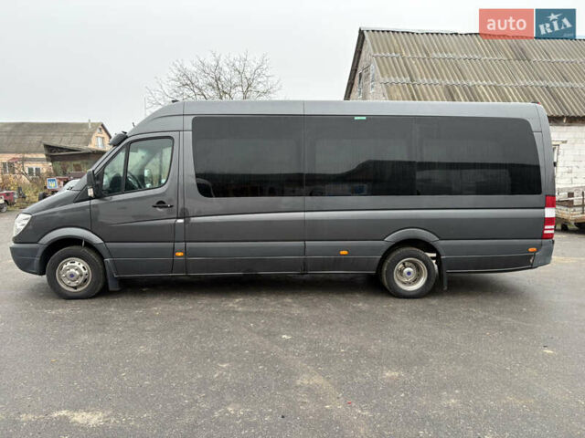 Серый Мерседес Sprinter, объемом двигателя 3 л и пробегом 388 тыс. км за 29900 $, фото 7 на Automoto.ua