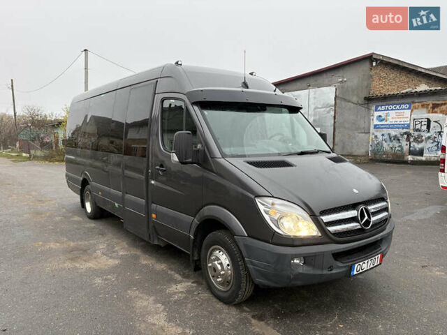 Серый Мерседес Sprinter, объемом двигателя 3 л и пробегом 388 тыс. км за 29900 $, фото 14 на Automoto.ua