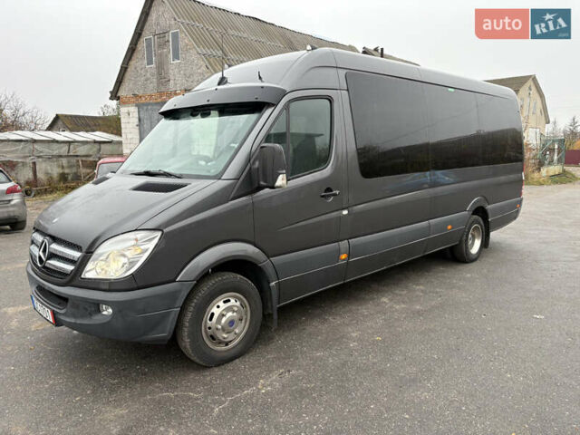 Серый Мерседес Sprinter, объемом двигателя 3 л и пробегом 388 тыс. км за 29900 $, фото 8 на Automoto.ua