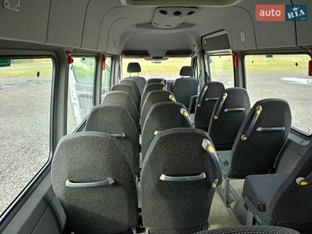 Сірий Мерседес Sprinter, об'ємом двигуна 2.2 л та пробігом 640 тис. км за 28500 $, фото 5 на Automoto.ua