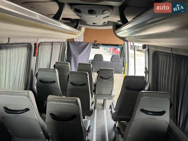 Серый Мерседес Sprinter, объемом двигателя 2.99 л и пробегом 779 тыс. км за 29500 $, фото 7 на Automoto.ua