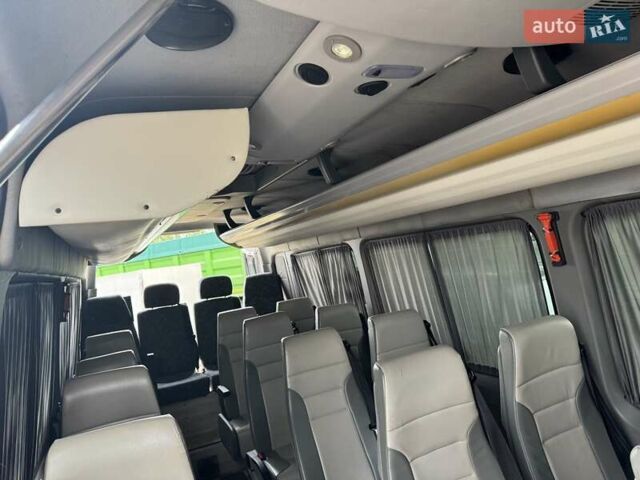 Серый Мерседес Sprinter, объемом двигателя 2.99 л и пробегом 779 тыс. км за 29500 $, фото 6 на Automoto.ua