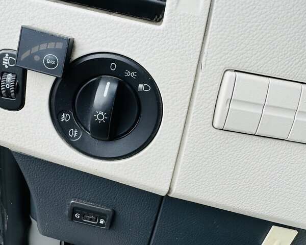 Серый Мерседес Sprinter, объемом двигателя 3.5 л и пробегом 600 тыс. км за 20950 $, фото 44 на Automoto.ua