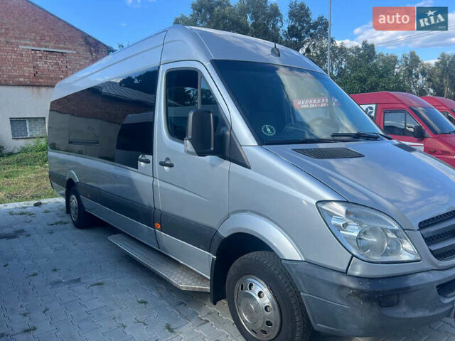 Серый Мерседес Sprinter, объемом двигателя 2.14 л и пробегом 390 тыс. км за 27300 $, фото 9 на Automoto.ua