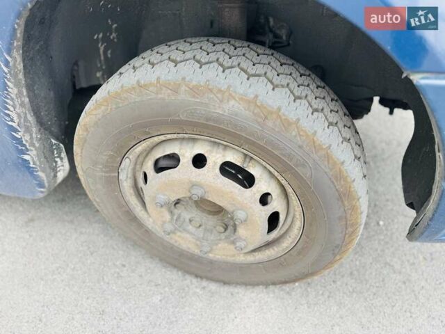 Серый Мерседес Sprinter, объемом двигателя 3.5 л и пробегом 600 тыс. км за 20950 $, фото 15 на Automoto.ua