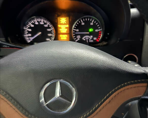 Сірий Мерседес Sprinter, об'ємом двигуна 3.3 л та пробігом 800 тис. км за 26500 $, фото 13 на Automoto.ua