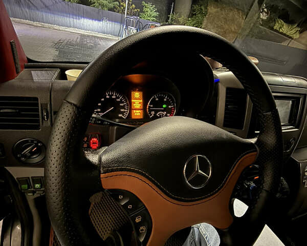 Сірий Мерседес Sprinter, об'ємом двигуна 3.3 л та пробігом 800 тис. км за 26500 $, фото 10 на Automoto.ua