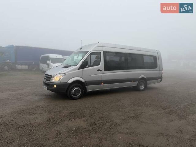 Серый Мерседес Sprinter, объемом двигателя 2.2 л и пробегом 337 тыс. км за 31900 $, фото 12 на Automoto.ua