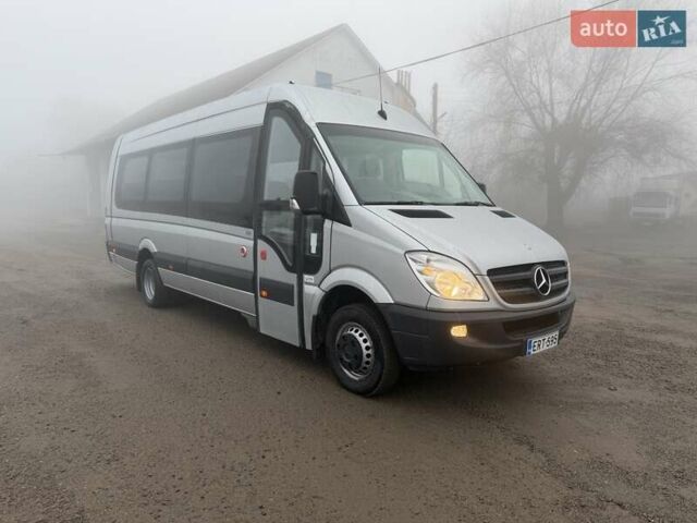Серый Мерседес Sprinter, объемом двигателя 2.2 л и пробегом 337 тыс. км за 31900 $, фото 1 на Automoto.ua