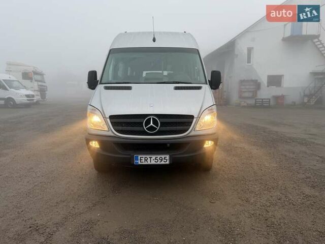 Серый Мерседес Sprinter, объемом двигателя 2.2 л и пробегом 337 тыс. км за 31900 $, фото 15 на Automoto.ua