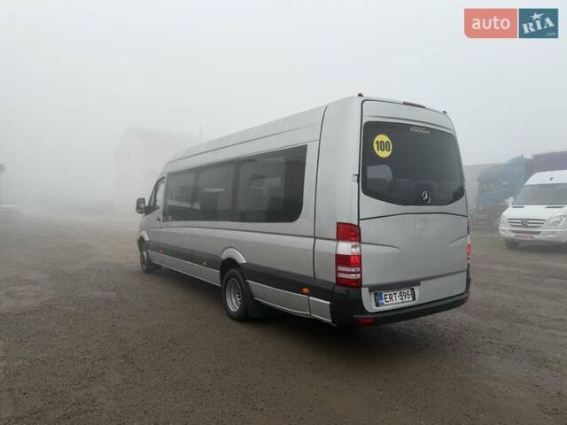 Серый Мерседес Sprinter, объемом двигателя 2.2 л и пробегом 337 тыс. км за 31900 $, фото 8 на Automoto.ua
